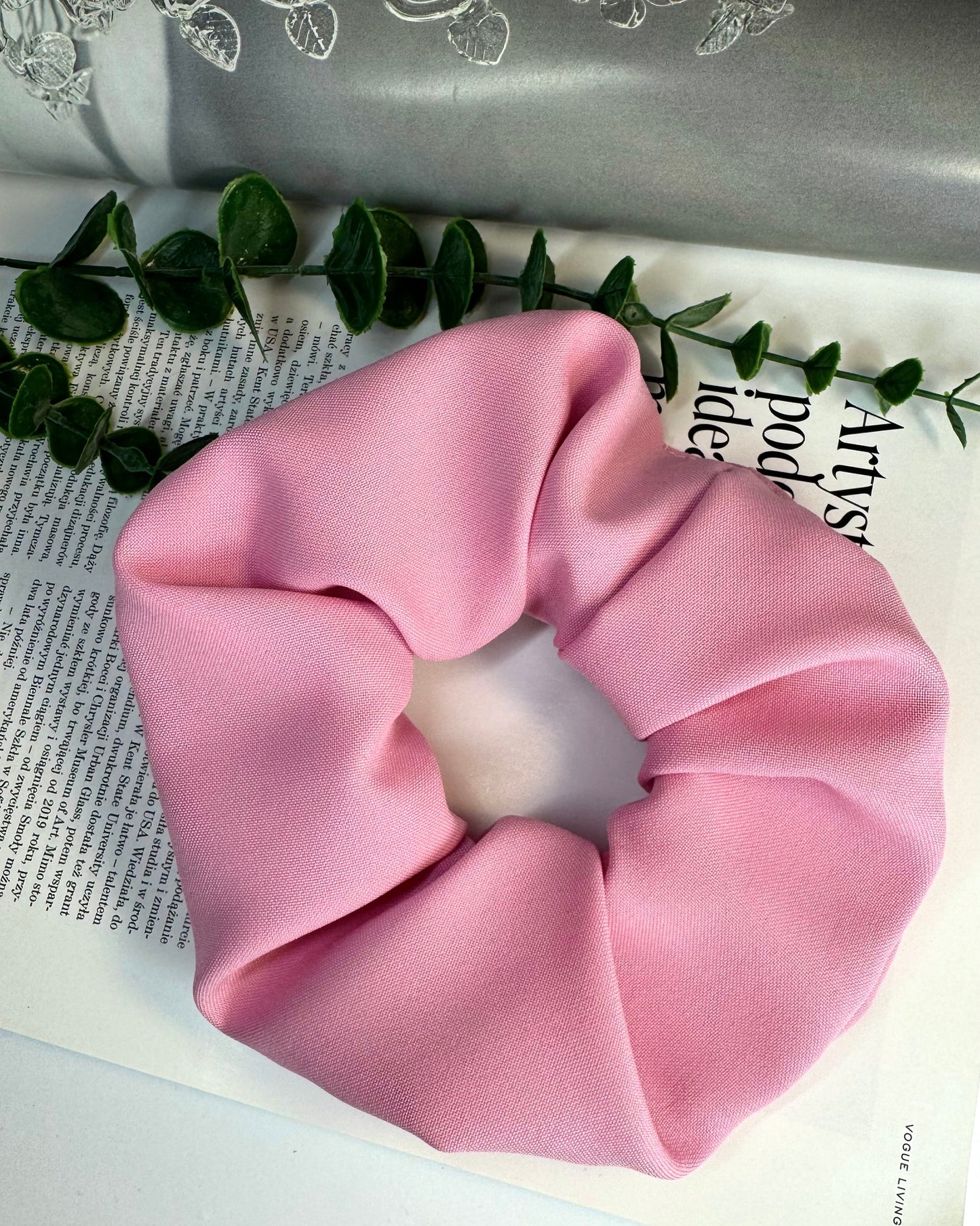 Różowa gumka do włosów Scrunchie